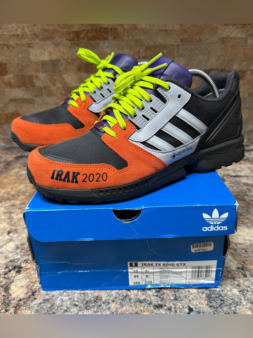 2020 IRAK x Adidas ZX 8000 GTX GORE-TEX IRAK NY NEW YORK FX0372 Size 10 Earsnot